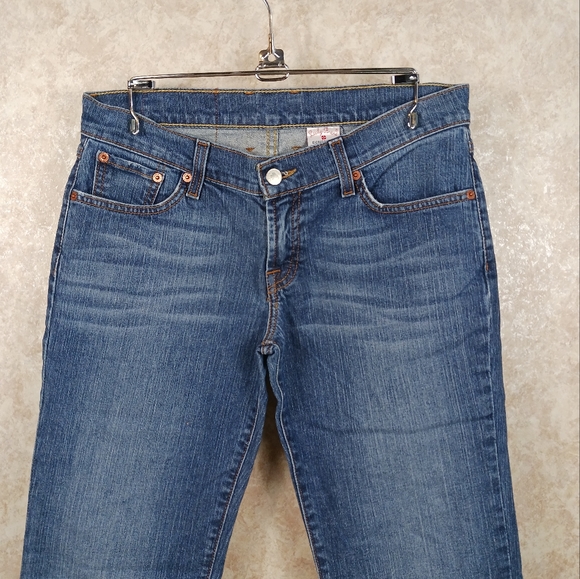 LUCKY BRAND Mid Rise Flare Leg Jeans Size 6/28 - Picture 2 of 12